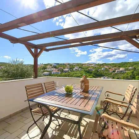 Apartment Near In Vrbnik-insel Krk 58320 Vrbnik (Primorje-Gorski Kotar)